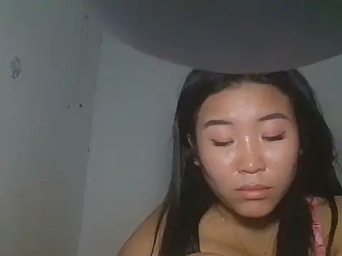 Zyeiii live