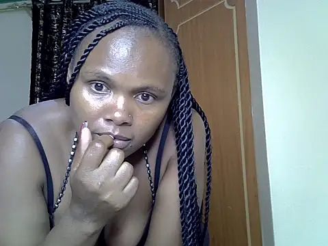 Cream_cherry3 live
