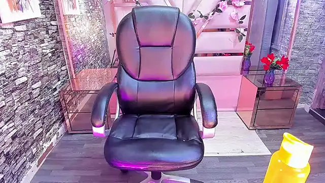 Gerogina_Divaio live