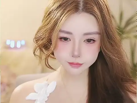 Qiaoqiao__ live