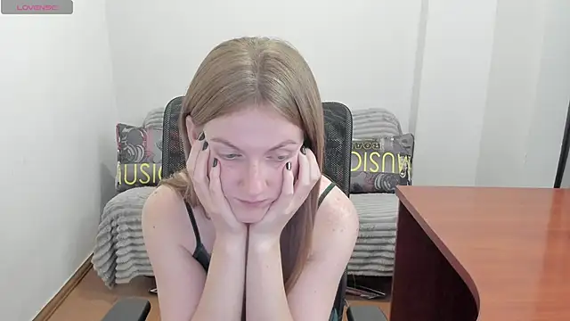 Alisha_Skyes live