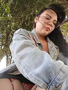 Juliet_elary live