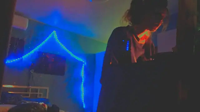VivienDarkbloom live