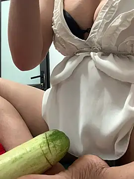 Bigcunt-hairy live