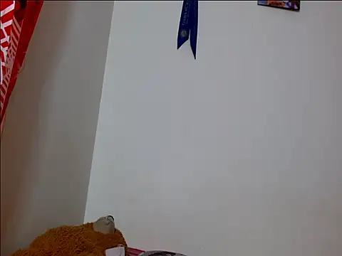 Sweet_Scarlett_ live