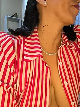 Mrsvictoriaaa live