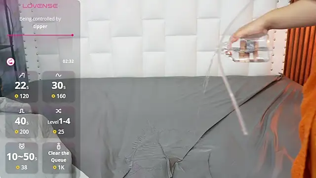 hornybarelylegalgirl live
