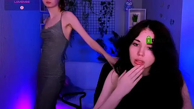 riley_sanders live