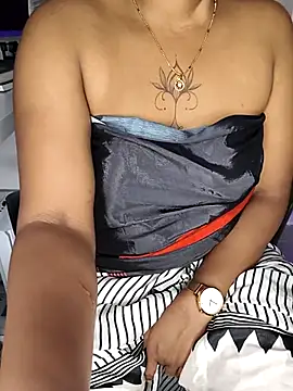 I_am_amisha live