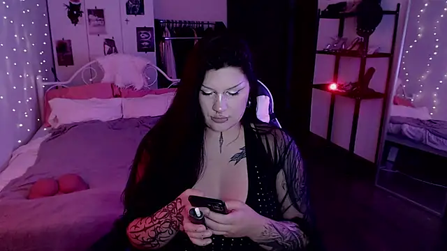 GothicKiraVex live