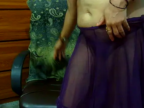 Horny_Doll24 live