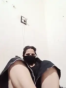 Karishma_bhabi3 live