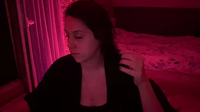 Jolenya live
