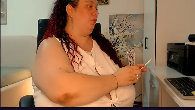 SilkQueenn live
