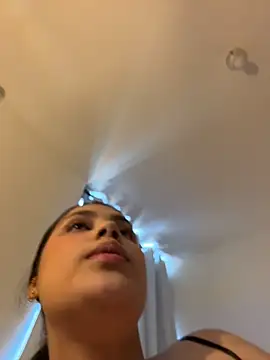 MarenaLovely live