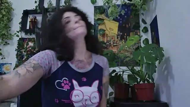 TaliMajesty live