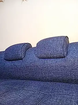 Cute_shy_Linda live