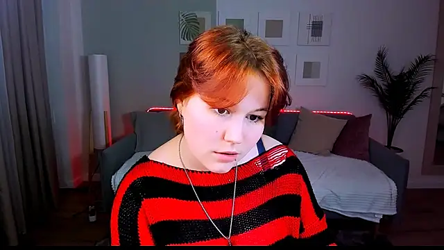 MiaLacrice live