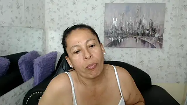 mature_martina live