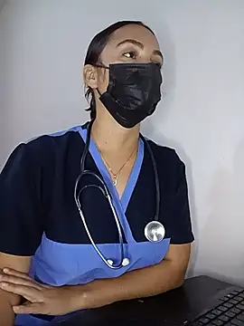 MEGAN_X0XX live