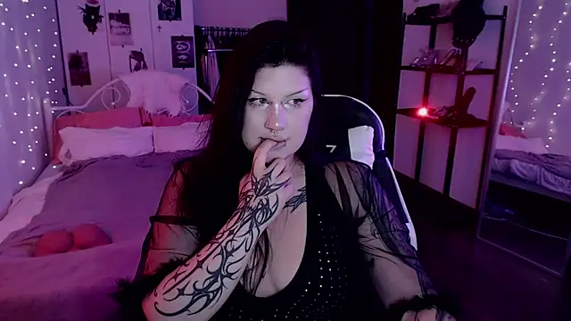GothicKiraVex live
