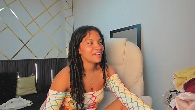 LittleeStar live
