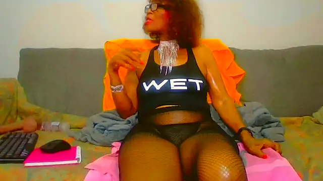 ModelZoee live