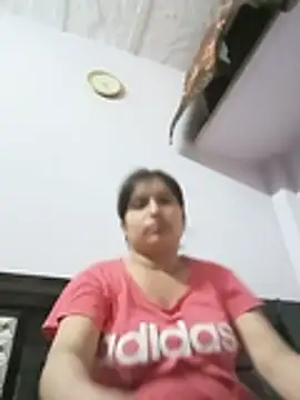 Ritika_singh71 live