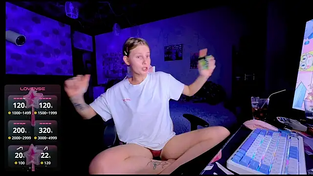 Lunaacyy live