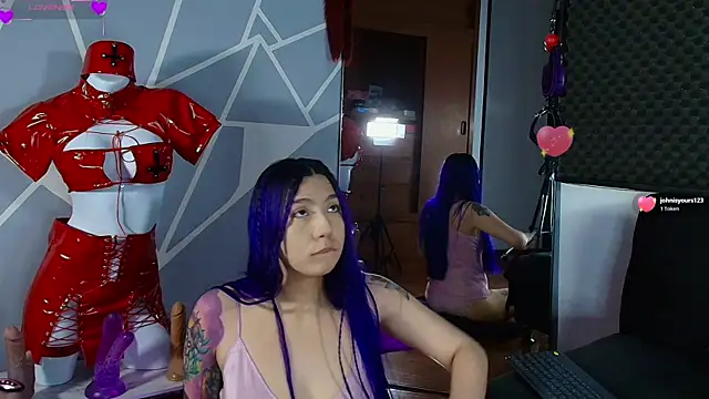 karlamoon23 live