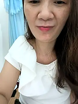 Lye_lovely live