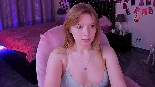 KarambaMoon live