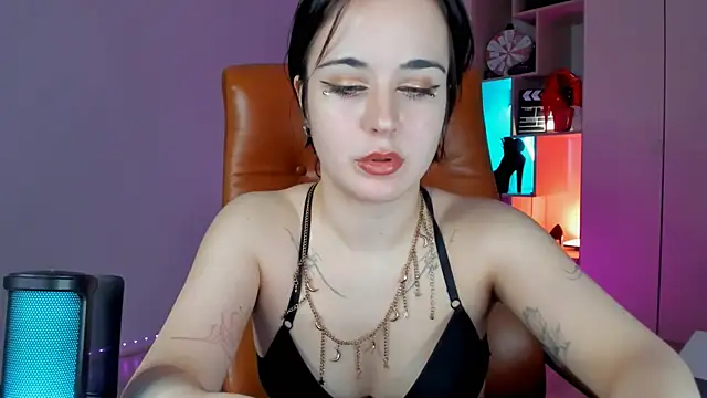 mollyposhh live