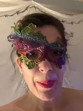 Daniela12339 live