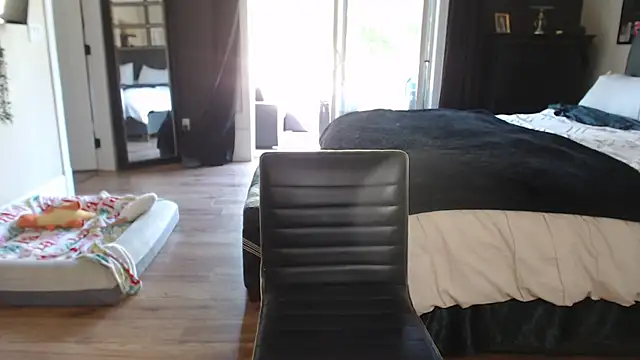 raea_quinn live