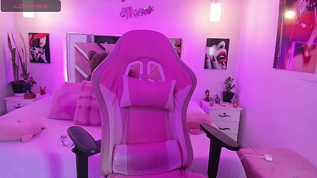 Karly_moon live