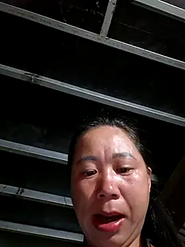 Mila_00 live