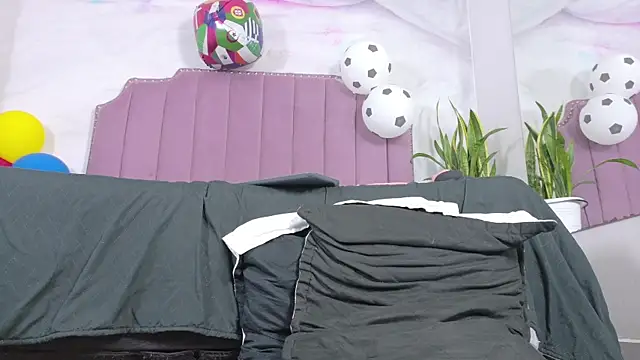 Shanntal_ live