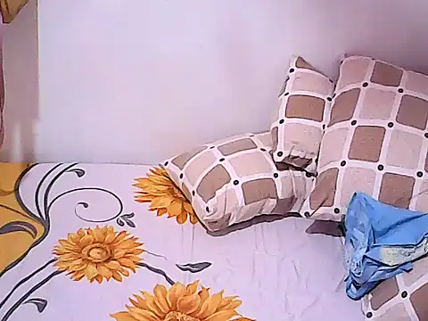 Sweetyummybabygirl live