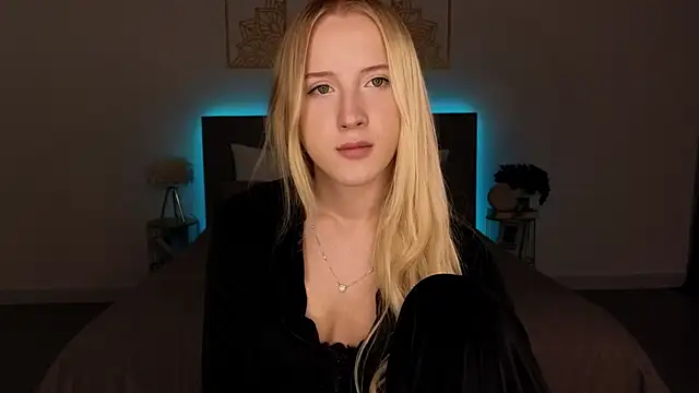 adele_armass profile