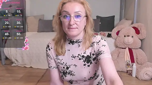 MadissonKiss live