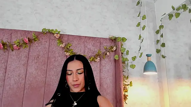 AnyaJay live