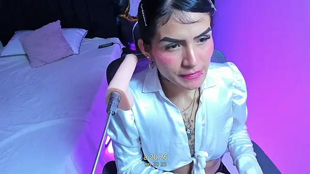 Alanna_Wild live