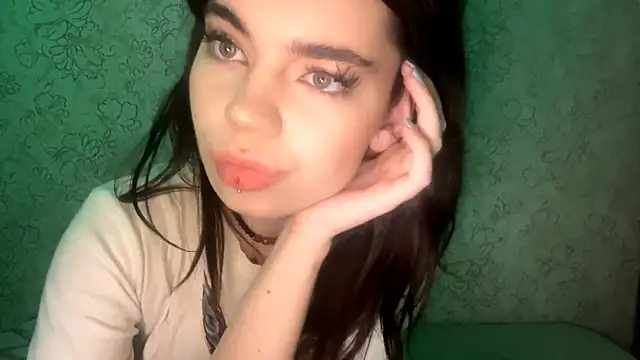 LaceyBatter live
