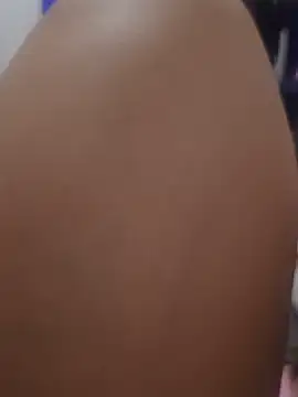 LatinaCalienteMilf live