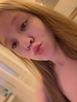 Eva_Weyne live