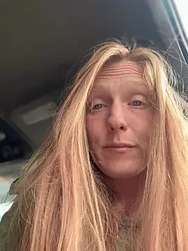 GoldenFlameGoddess live