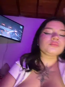 Starly_Vega live