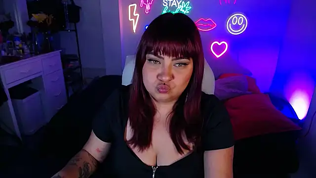 bad_scarlett1 live