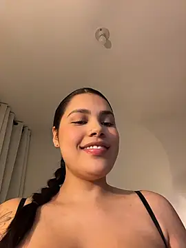 MarenaLovely live